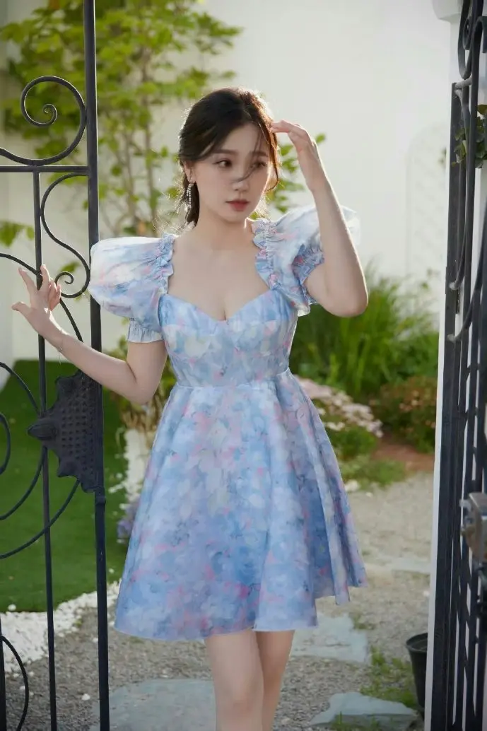 电视家APP界面截图